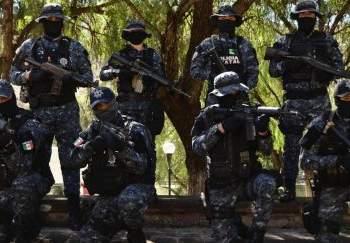 Rescatan a mujer y un niño de secuestro; hay siete detenidos