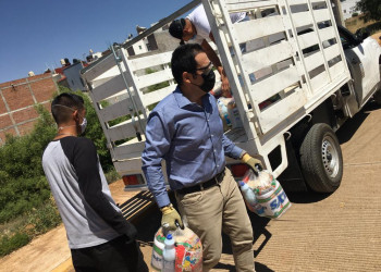 Reparte Ayuntamiento de Zacatecas apoyos alimentarios