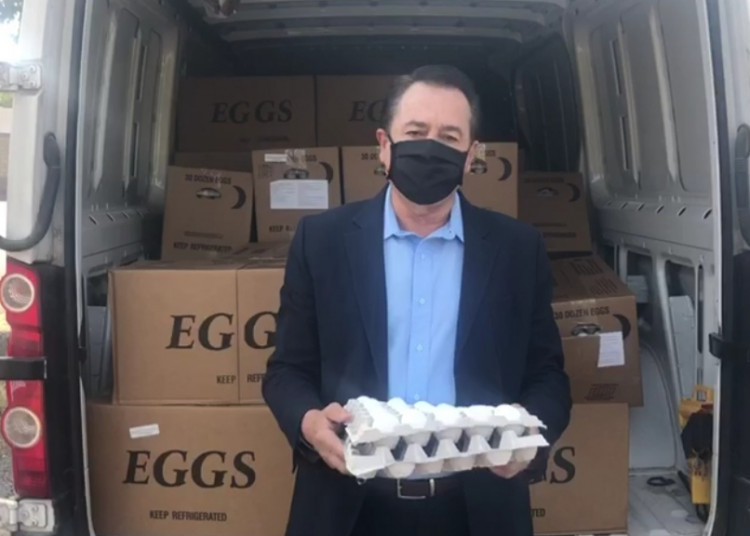 Lleva Femat programa de Huevo Generoso a Villa de Cos