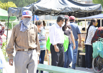 Con medidas preventivas, favorecen economía local en Jerez