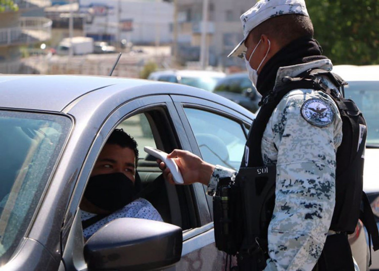 A pesar de la presencia de la GN, comerciantes no acatan medidas sanitarias