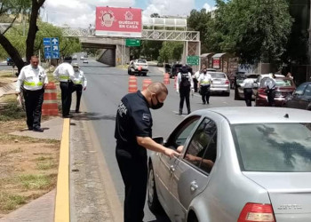 143 vehículos retenidos en el primer día del Hoy No Circula
