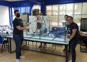 UAZ elabora insumos de protección para personal de salud