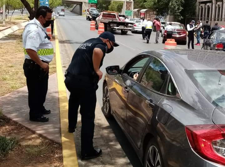 143 vehículos retenidos en el primer día del Hoy No Circula