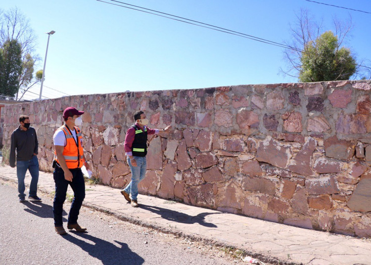 Supervisa alcalde Ulises Mejía obras en fraccionamiento Issstezac