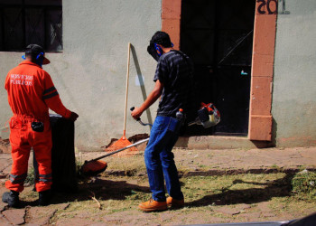 Continúan acciones de mantenimiento en colonias de la capital zacatecana