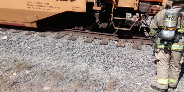 Se descarrila tren a espaldas de la Colonia San Fernando
