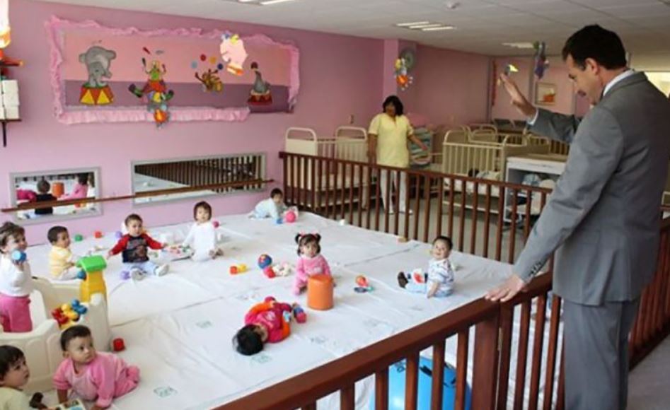 Hombres ya pueden inscribir a sus hijos a guardería IMSS