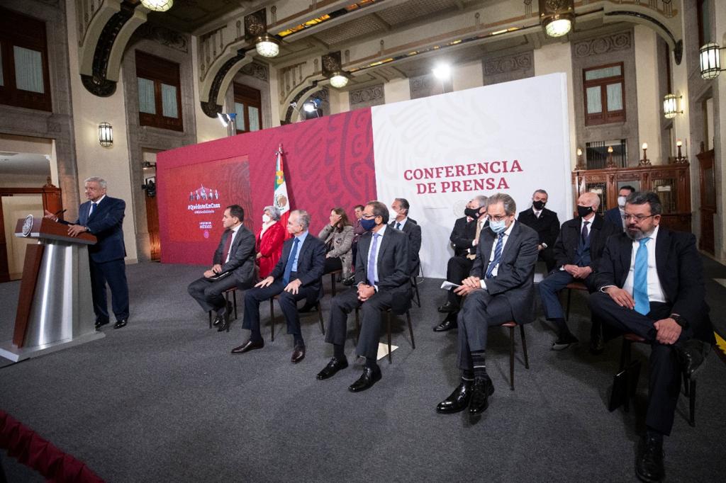 AMLO y empresarios anuncian plan de infraestructura; 39 proyectos por 297 mmdp