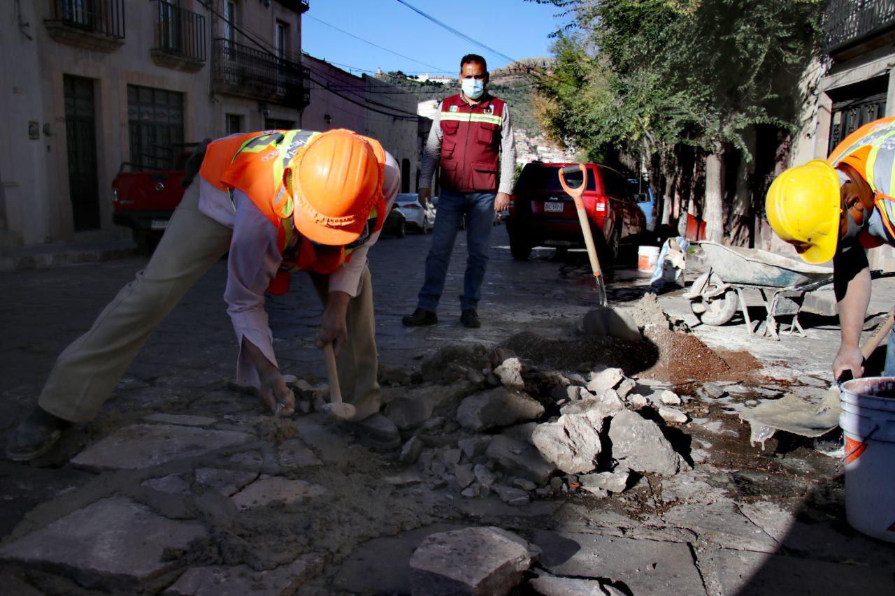 Supervisa alcalde capitalino trabajos en comunidades