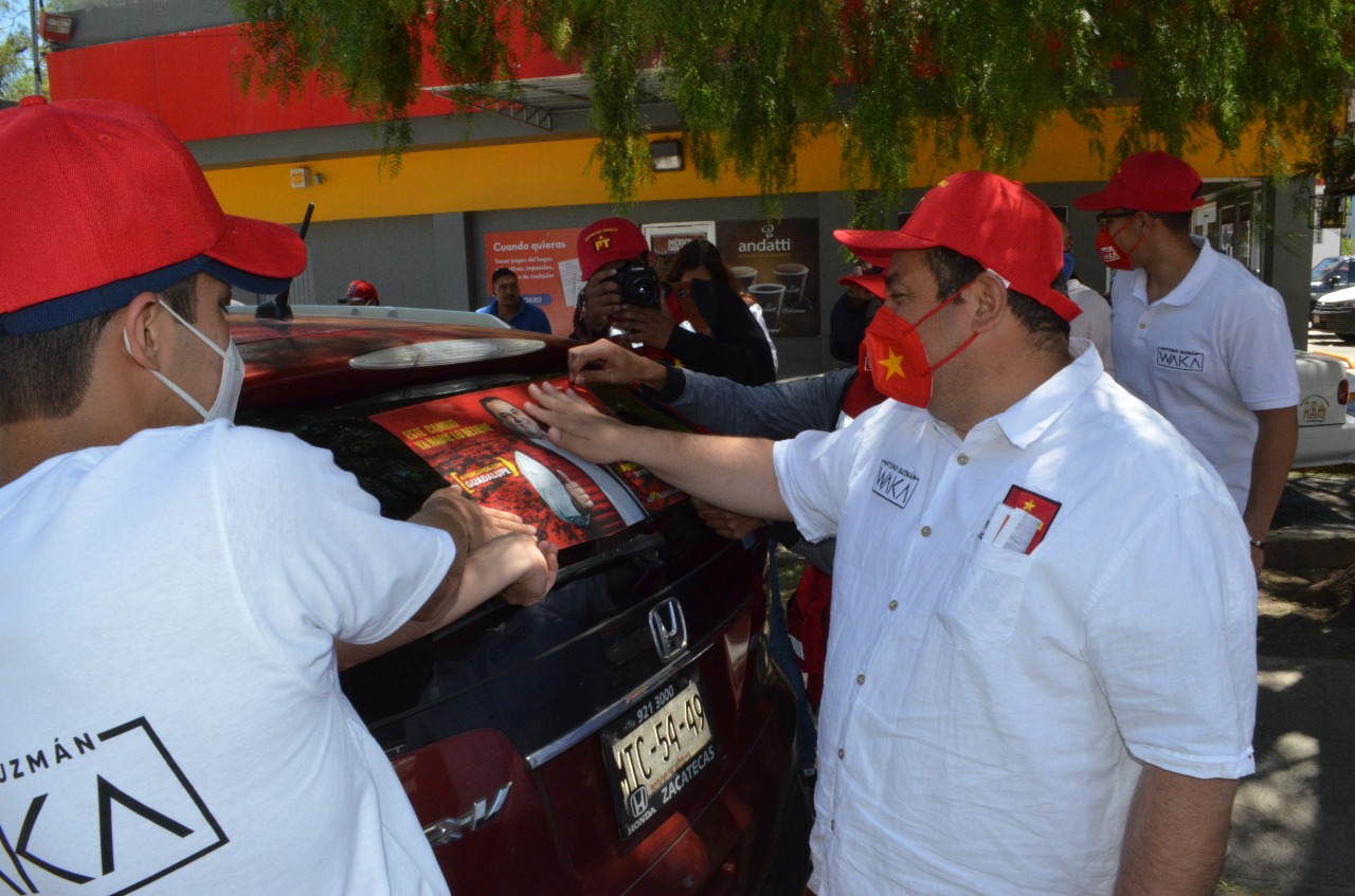 Apoyan automovilistas campaña de Antonio Guzmán “Waca”