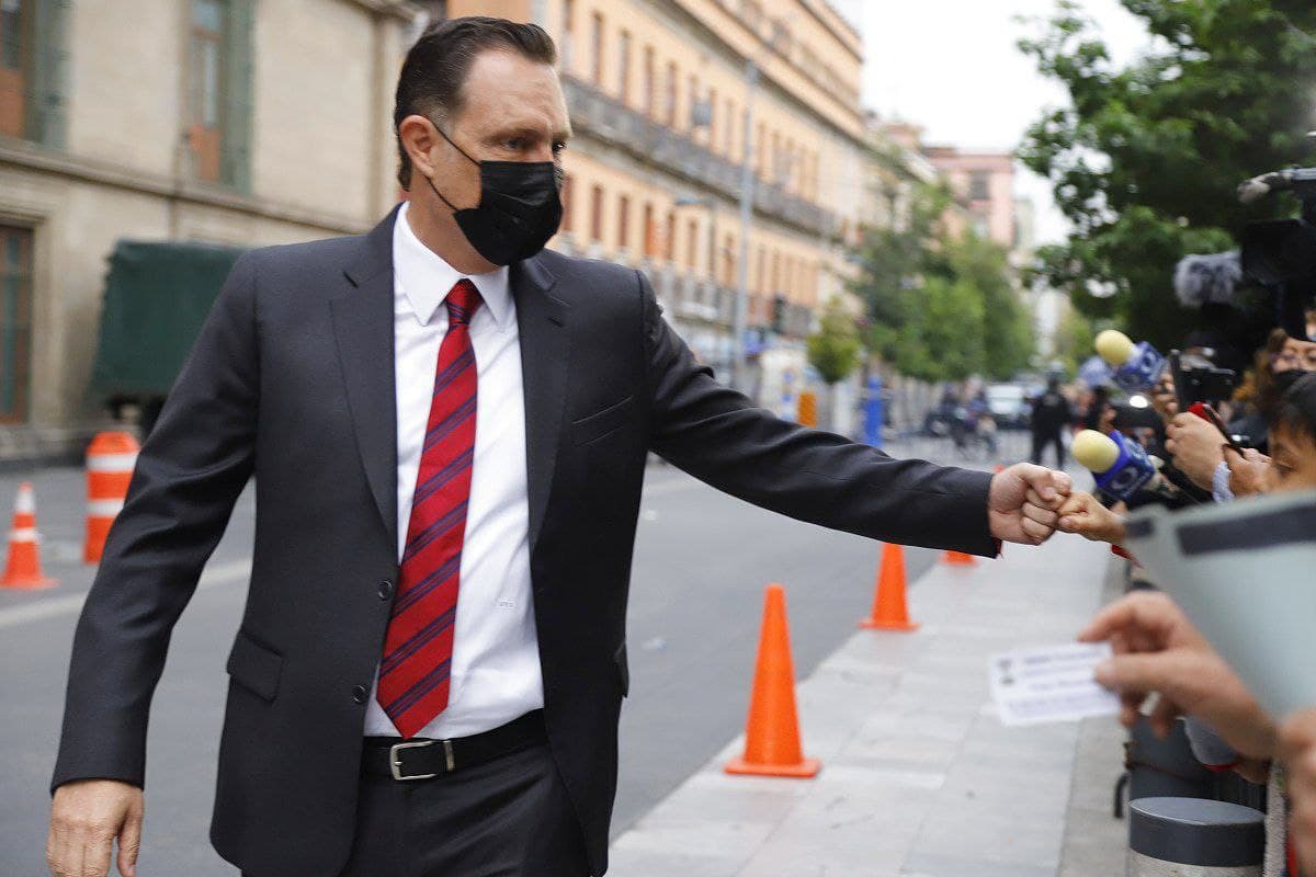 Destaca AMLO seguridad y finanzas sanas en Querétaro