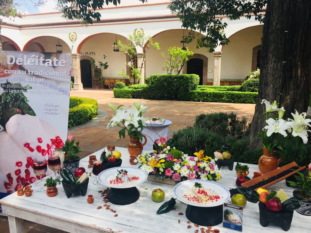 Llega la temporada de Chiles en Nogada a Hoteles Misión