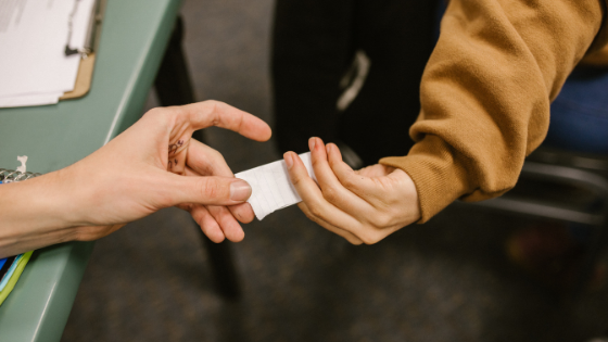 COFEPRIS alerta por supuestos gestores que engañan con nombres de funcionarios federales