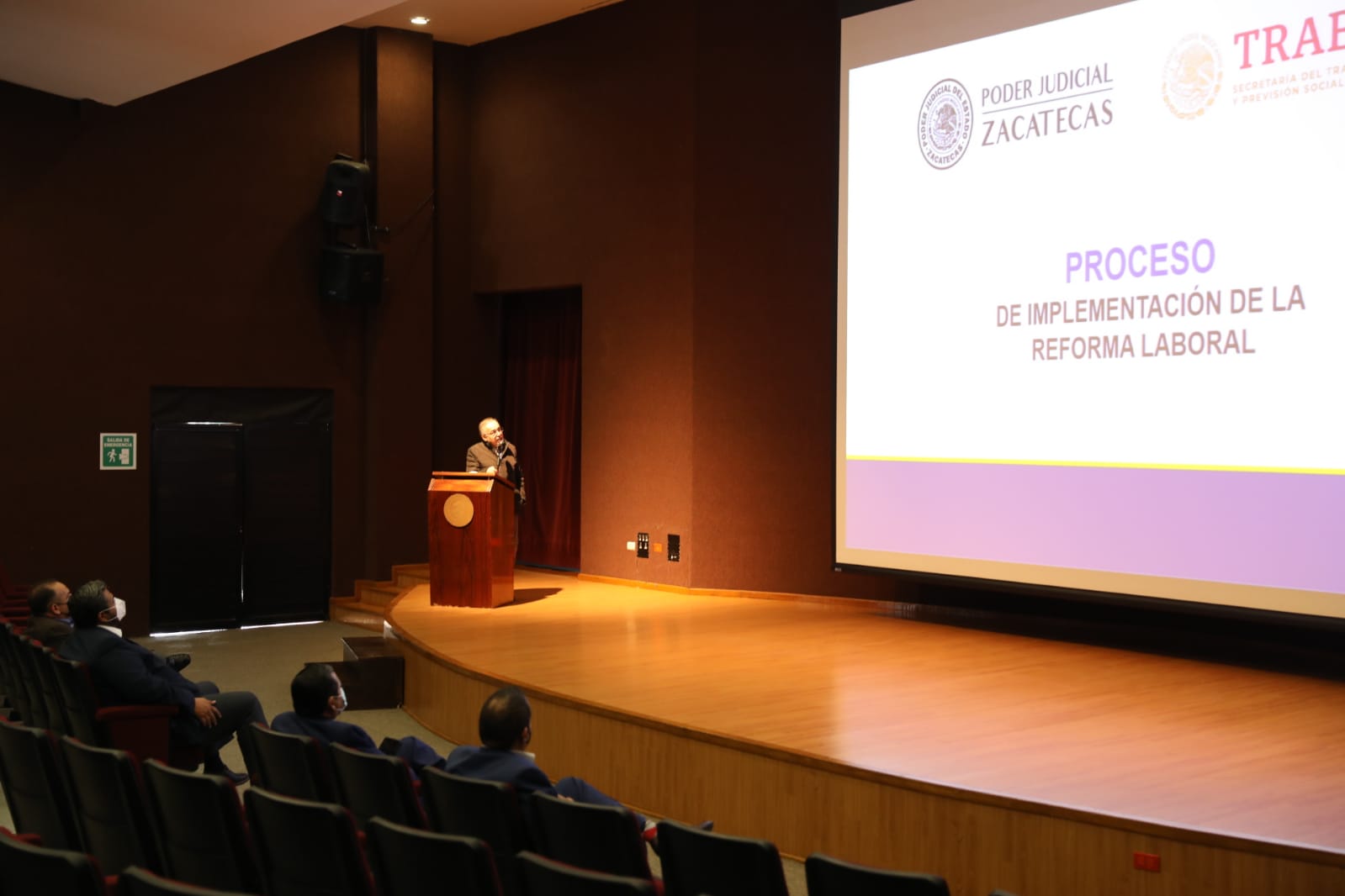 Comparte TSJEZ su experiencia con Chihuahua en materia laboral