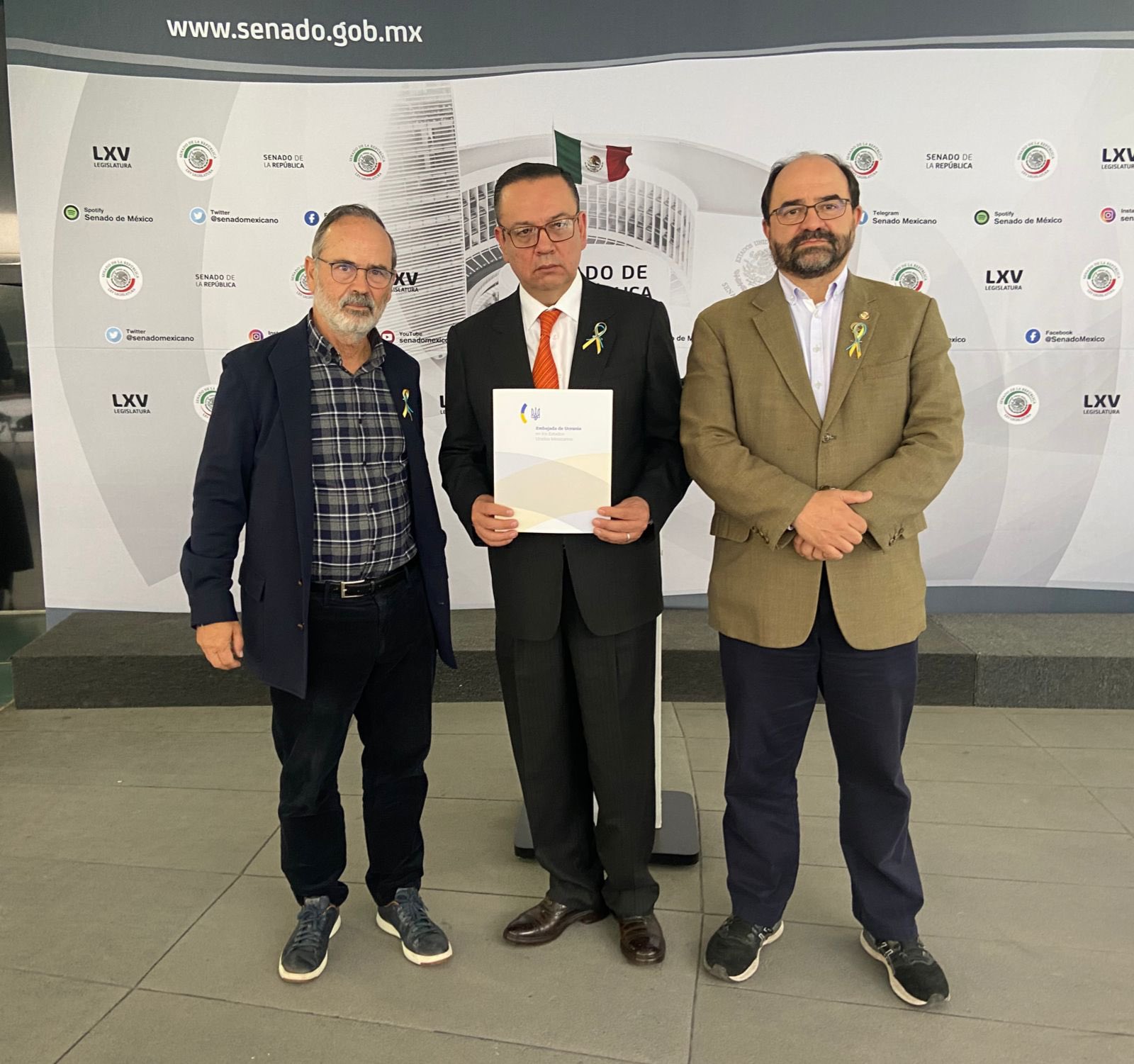 Ucrania pide a México donar armas para enfrentar los ataques de Rusia