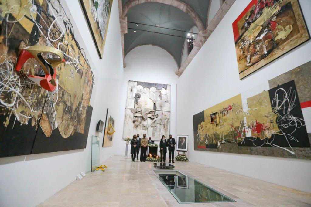 El maestro Manuel Felguerez ya descansa en su casa    