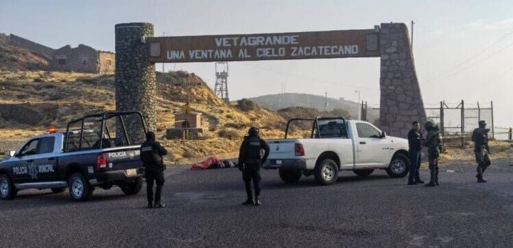 Hallan 5 cuerpos encobijados en dos municipios de Zacatecas