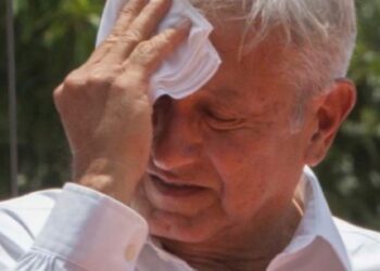 “Me guardaré unos días”, AMLO da positivo a Covid-19 por tercera vez