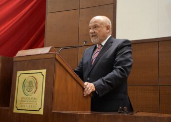 Emite Fiscalía orden de aprehensión en contra de Julio César Chavez y solicita Juicio Político al congreso