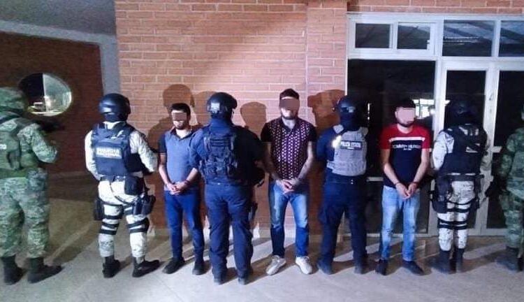 Fuerte accidente automovilístico sobre Bulevar