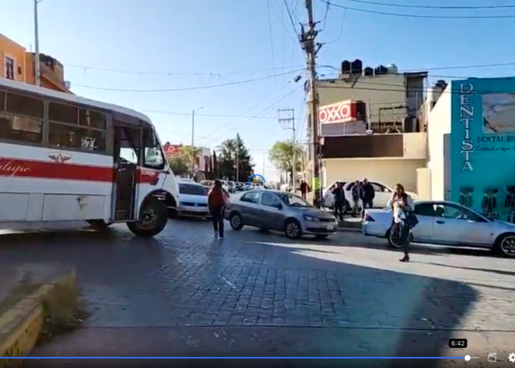 Caos vial en Zacatecas y Guadalupe por protestas contra Fiscalía y Salud