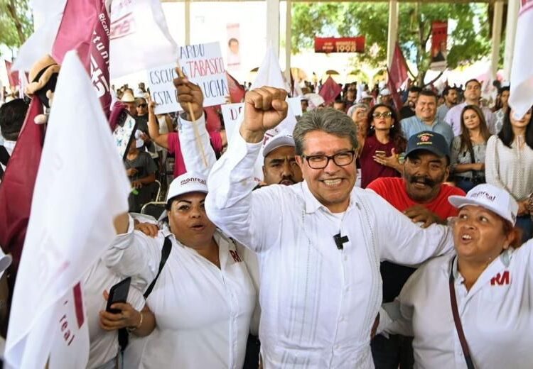 LLama Ricardo Monreal a desechar la ambición personal en la contienda