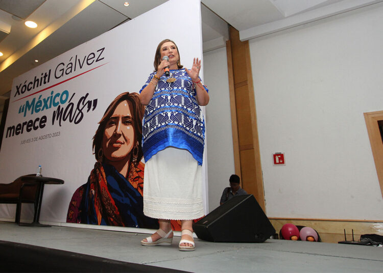 El presidente está desencajado por mi aumento en popularidad: Xóchitl