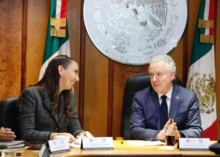 Santiago Creel hace oficial su salida de la Cámara de Diputados; lo sustituirá Noemí Luna