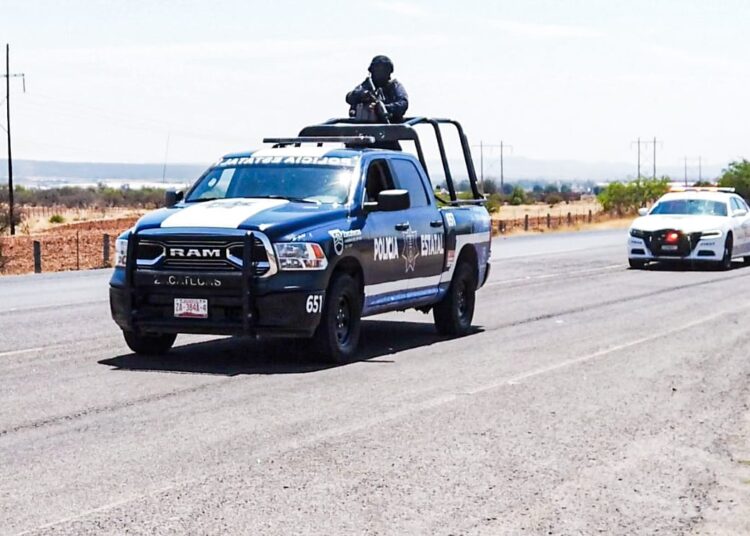 Agreden a policías en Villanueva; hay dos heridos