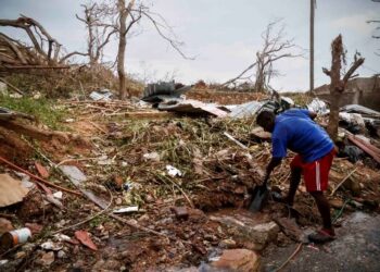 Sube a 43, el número de muertos por “Otis” en Guerrero