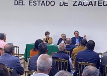 Notarios se capacitan para aplicar el Código de procedimientos civiles y familiares