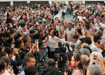 La gente decidirá si se regresa a la corrupción y a los privilegios de unos cuantos: Sheimbaun