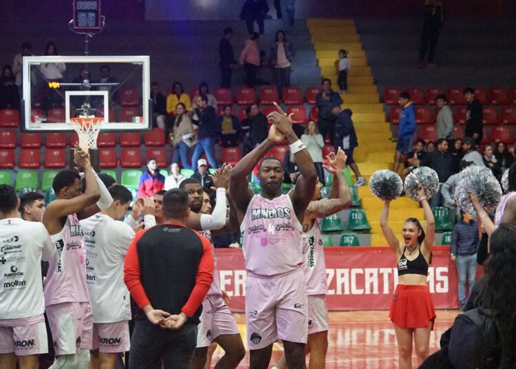 Vencen los Mineros a Dorados, en un duelo con final de alarido