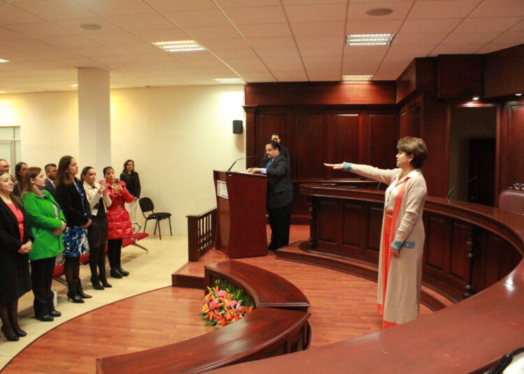 La magistrada Gloria Esparza, preside el Tribunal de Justicia Electoral de Zacatecas