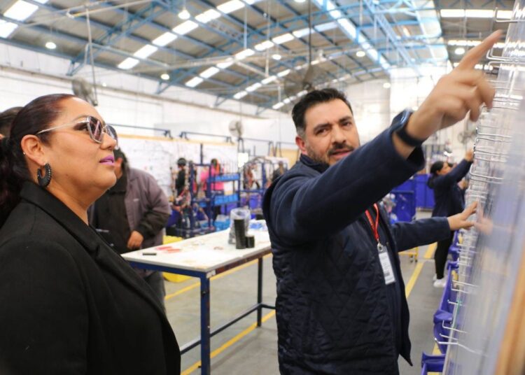 La unidad hace el cambio, dice a empresarios la alcaldesa de Fresnillo, Rita Quiñones