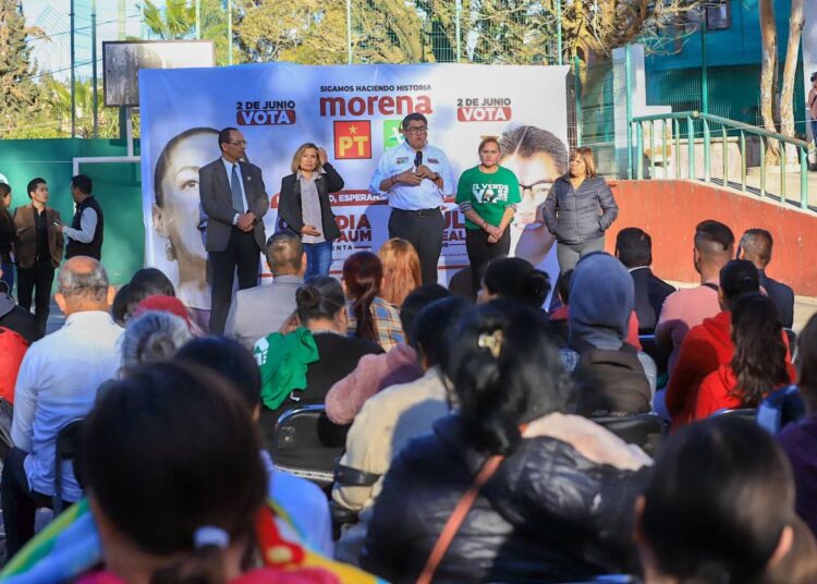 Saúl Monreal recoge el buen ánimo vecinal en colonias zacatecanas