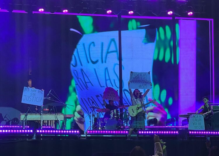 Justicia para las violentadas, reclama Sara Curruchich en Plaza de Armas Zacatecas