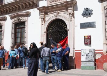 Toman rectoría de la UAZ