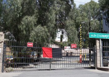 Se unen más programas académicos al paro del SPAUAZ