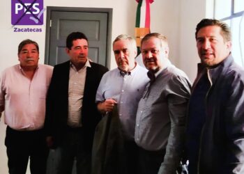 Alfonso Ramírez Cuéllar y Nicolás Castañeda, participan en reunión de trabajo del PES