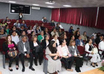 Inició diplomado para personas en la atención y cuidado de adultos mayores