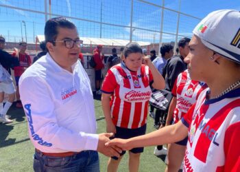Se compromete Roberto Luévano a fomentar convivencia deportiva en Guadalupe