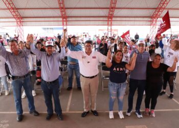 Saúl Monreal recibe el apoyo en comunidades guadalupenses
