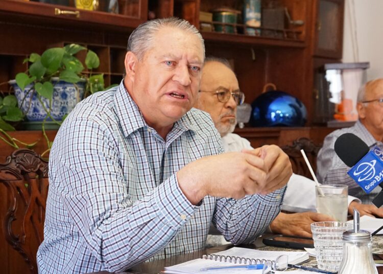 Ciudadanos exigen que gobernador cumpla con compromiso de consulta sobre segundo piso