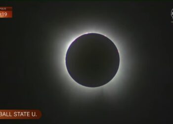 Momento exacto en el que oscure en Mazatlán por Eclipse Solar 2024