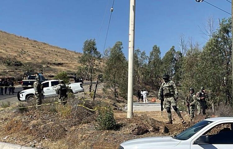 Abandonan restos humanos en la vialidad Fuelguérez de Zacatecas