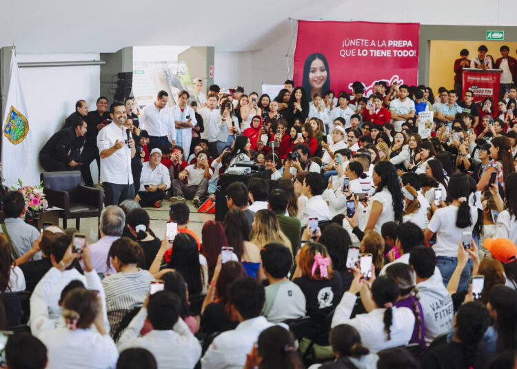 El rector de la UAZ confunde autonomía con la subordinación política: Álvarez Máynez