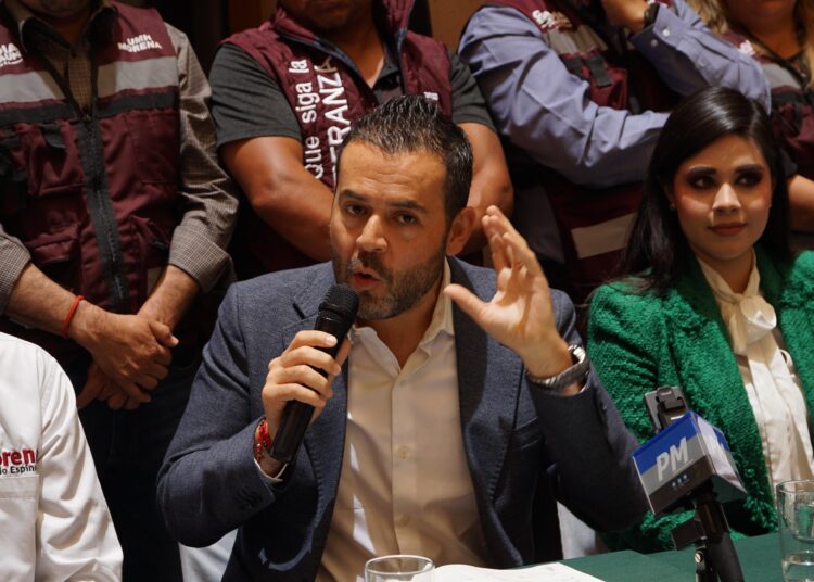 No me siento en desventaja en la contienda electoral, dice Ulises Mejía