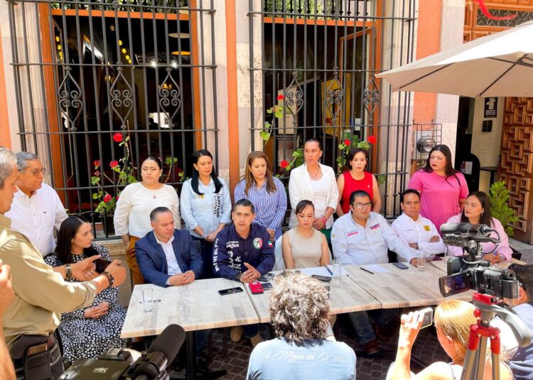 Fui hostigada y amenazada, denuncia la destituida responsable del Órgano Interno de Control de Guadalupe